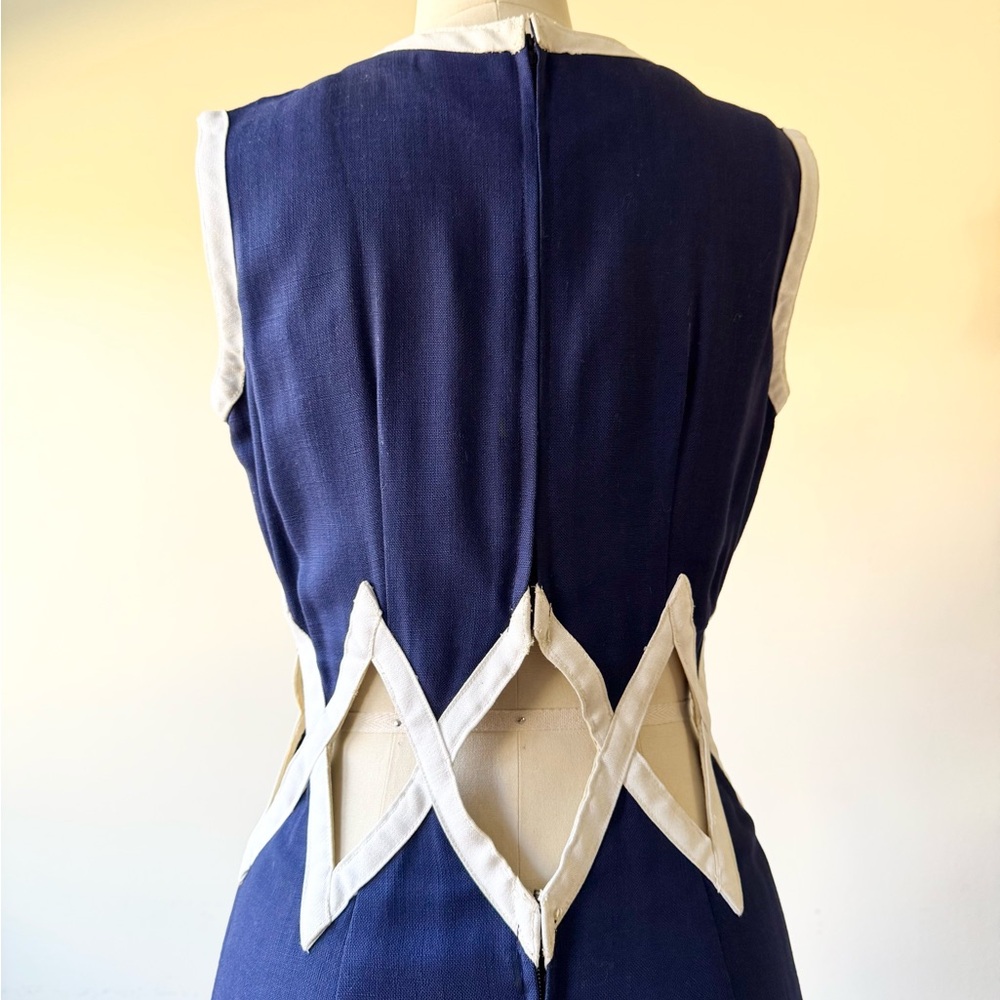 Vintage 60s cut-out mod blue & white dress. Cotton. Sexy. Unique.